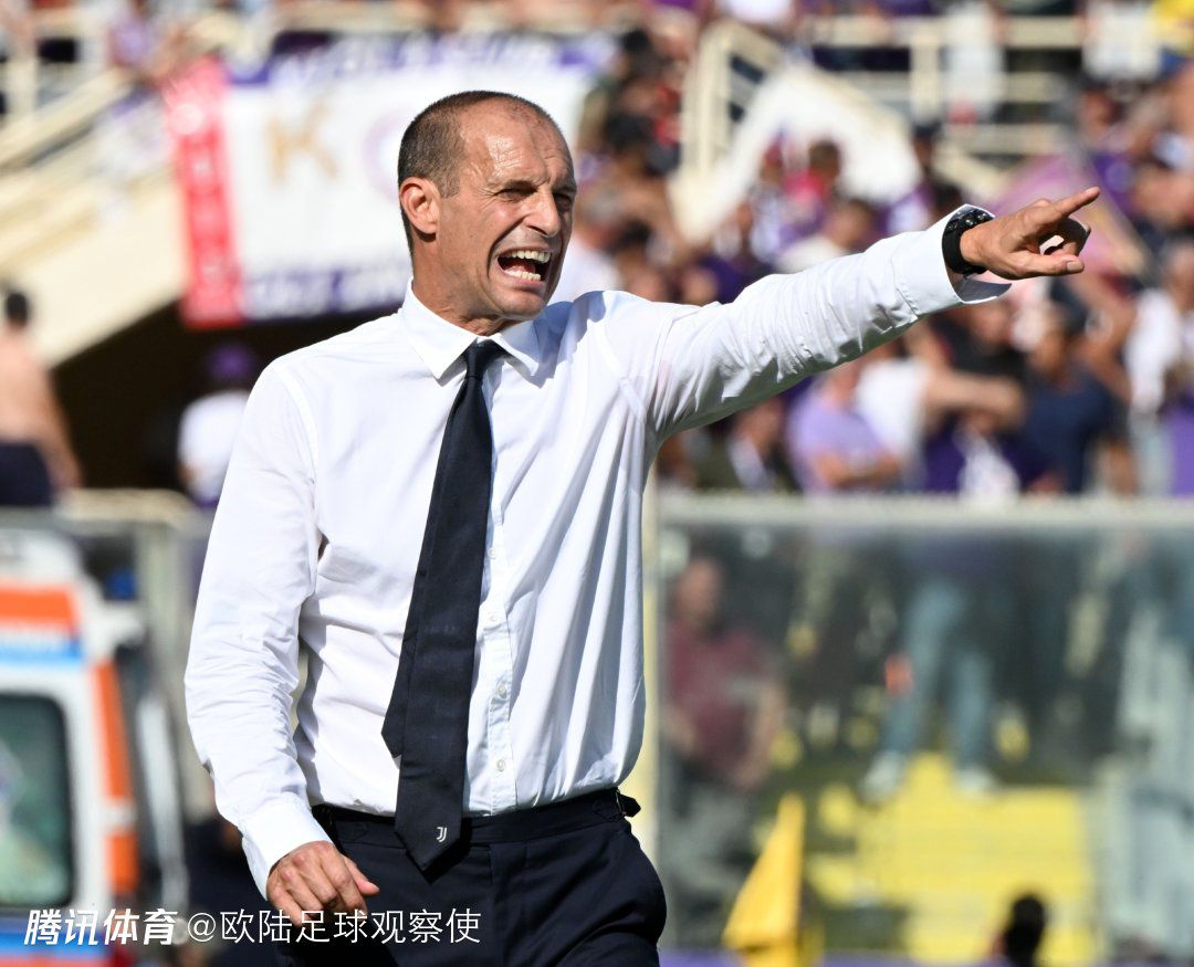 林德洛夫现年29岁，2017年他以3100万镑的转会费从本菲卡加盟曼联，已经为俱乐部在英超出战了171次。